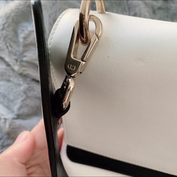 Be Dior Flap Soft Bag❌SOLD❌ - Picture 3 of 10